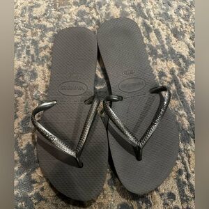 Havaianas flip flops